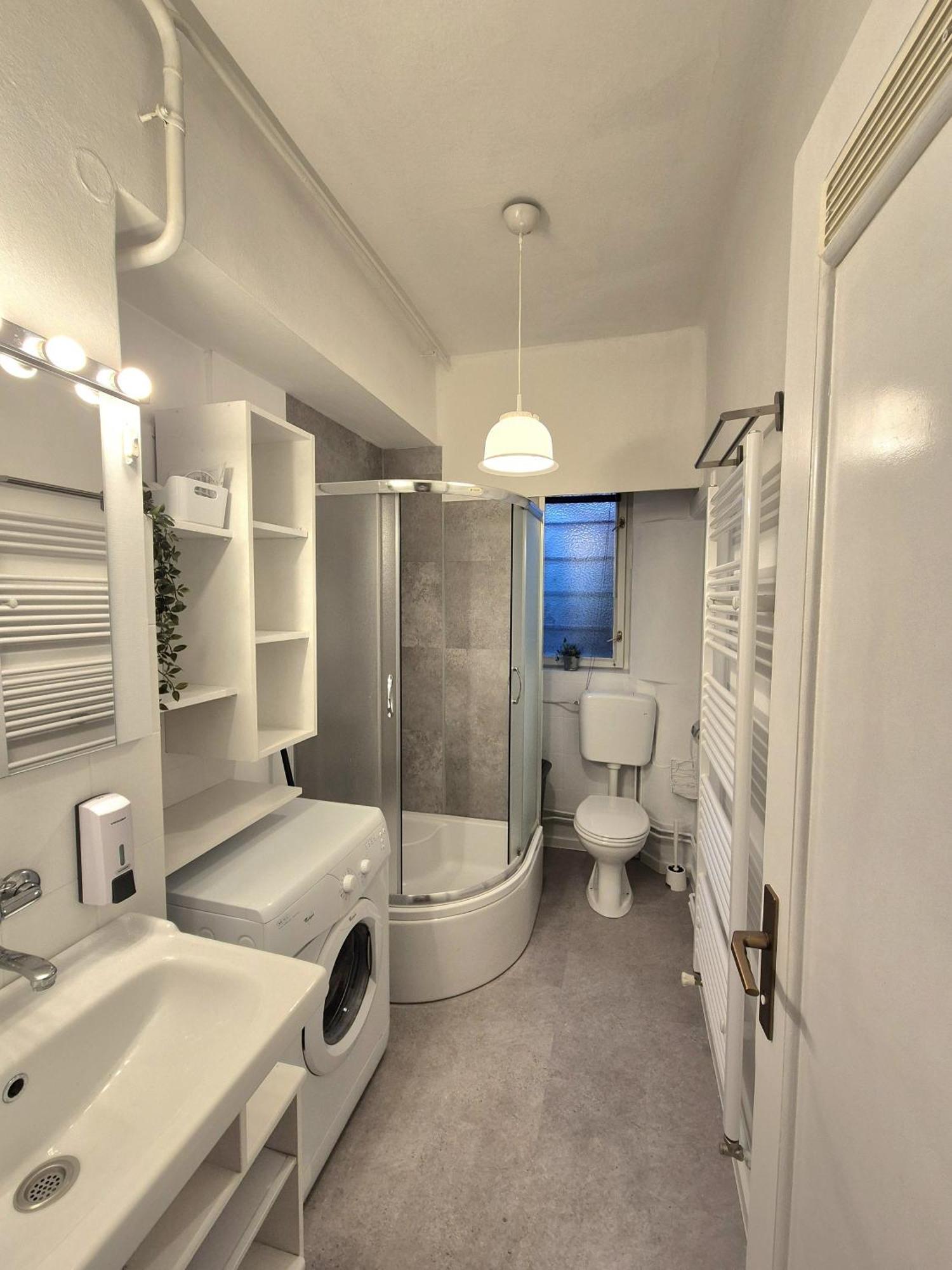 West Capital - Free Private Parking Apartment Zagreb Exterior photo